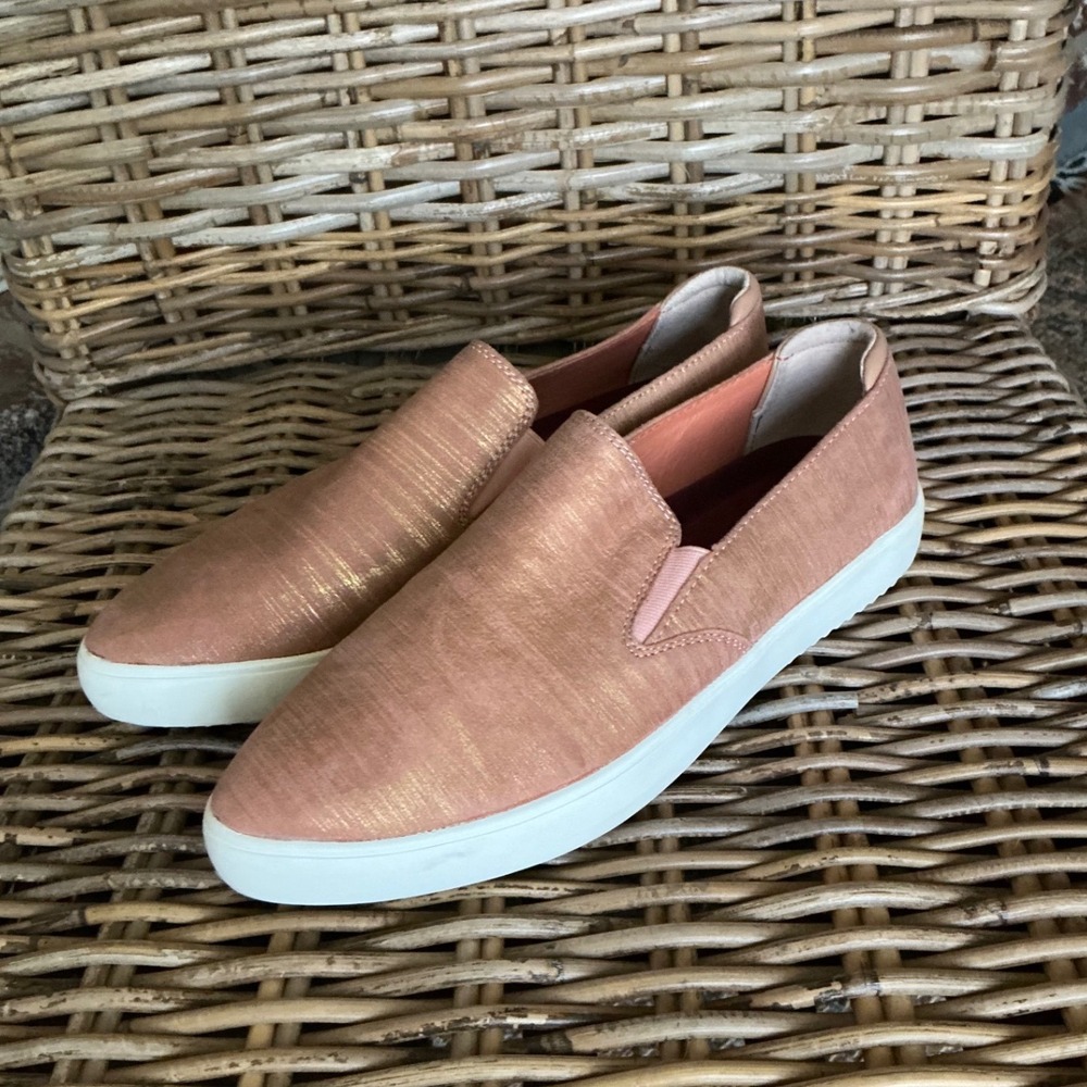 Mark Nason Los Angeles Rose Gold Metallic Leather Slip On Sneakers Womens 5.5